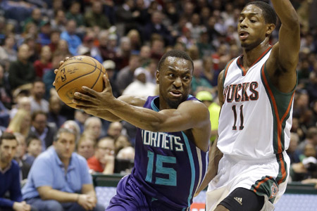 雄鹿大胜黄蜂，继续领跑东部