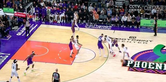 开拓者客场惨败马刺,遭遇连败 开拓者客场惨败马刺,遭遇连败