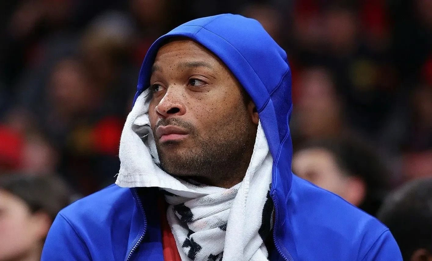 「76人力克篮网，哈里斯狂砍35分帮助球队取胜」